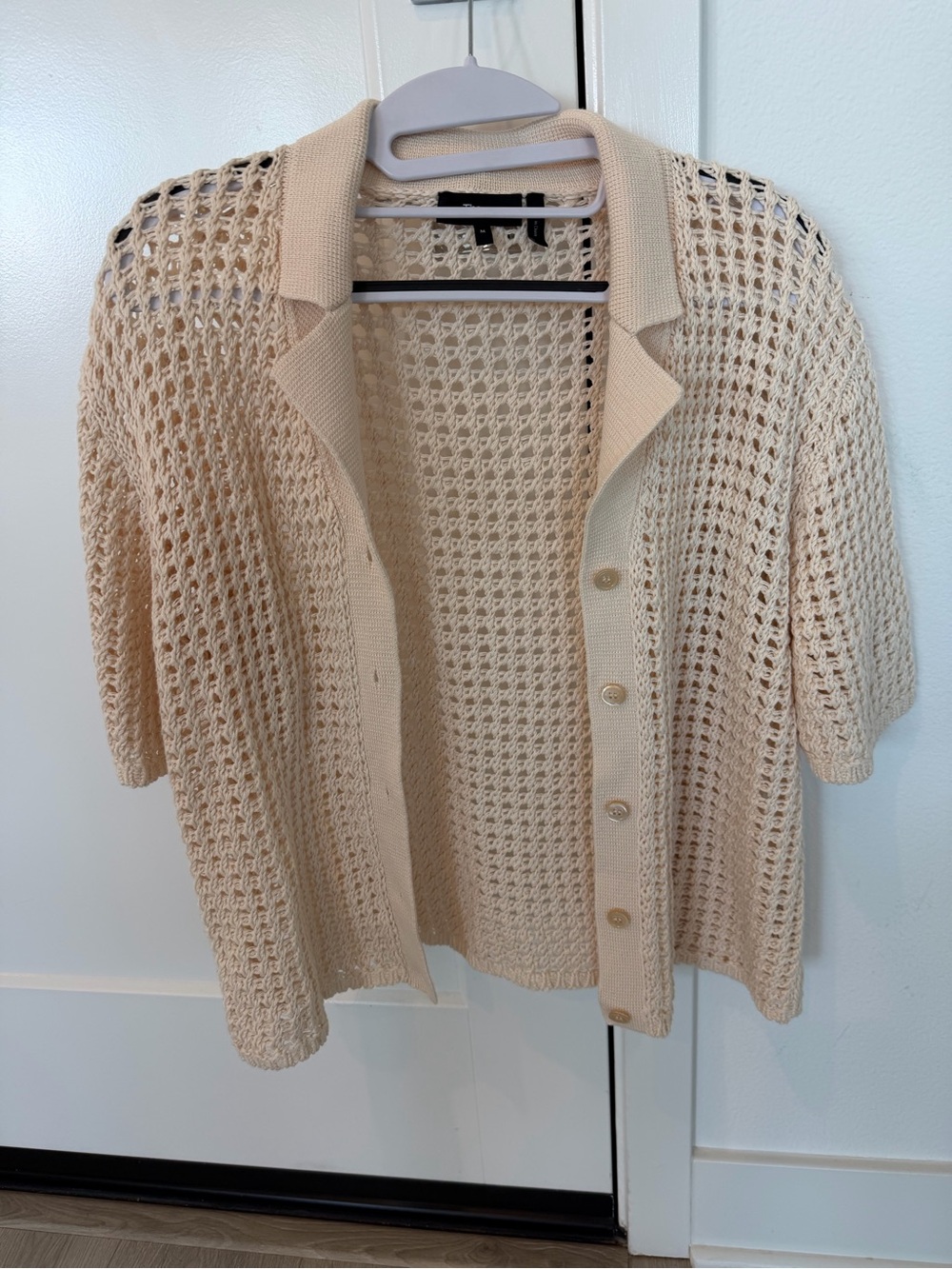 Theory tan open knit short sleeve sweater